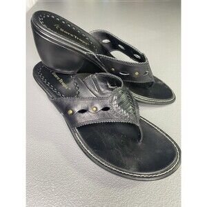 BARETRAPS Sandals Leather Slip-on Thong 2.5" Wedge Heel Womens 9 Black